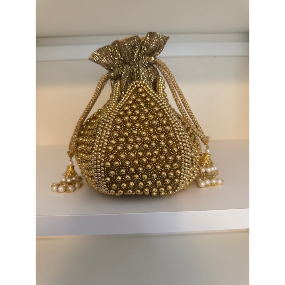 NWOT Ramla Gold Beaded Bag Pearl Tassel bag. Missing handle sold as is .